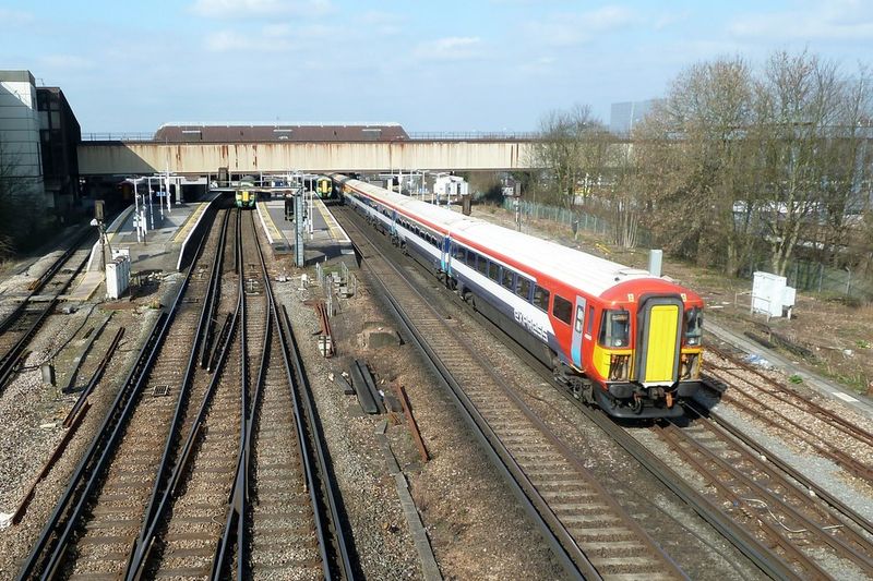 Gatwick Airport station